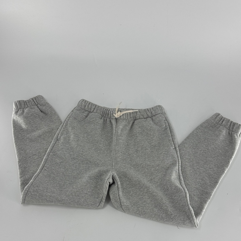 GAP Girl’s Gray Sweatpants Jogger Style Mid Rise Size 8 NWOT